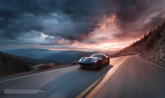 Supercar dynamique sur route de montagne au crépuscule